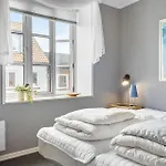 1 Bedroom Gorgeous In Prázdninový dům