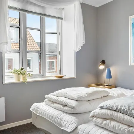 1 Bedroom Gorgeous In Holiday home
