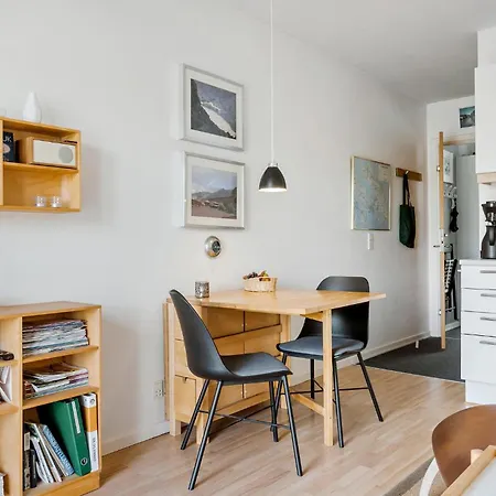 1 Bedroom Gorgeous In *