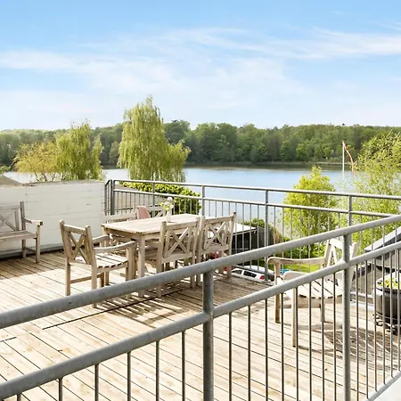 1 Bedroom Gorgeous In Holiday home